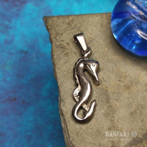 SEA HORSE charm - shiny, decent jewel