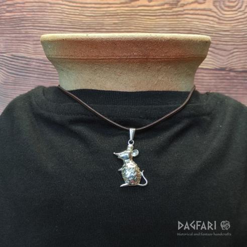 Mlsná KRYSA VASILISA - malý přívěsek myš, chirurgická ocel