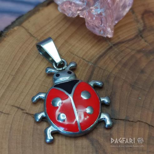 BERUŠKA - přívěsek pro štěstí s broučkem