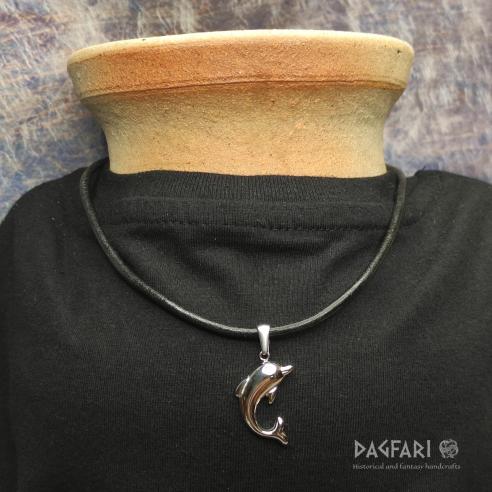 DELFÍN - přívěsek pro chytré hlavy