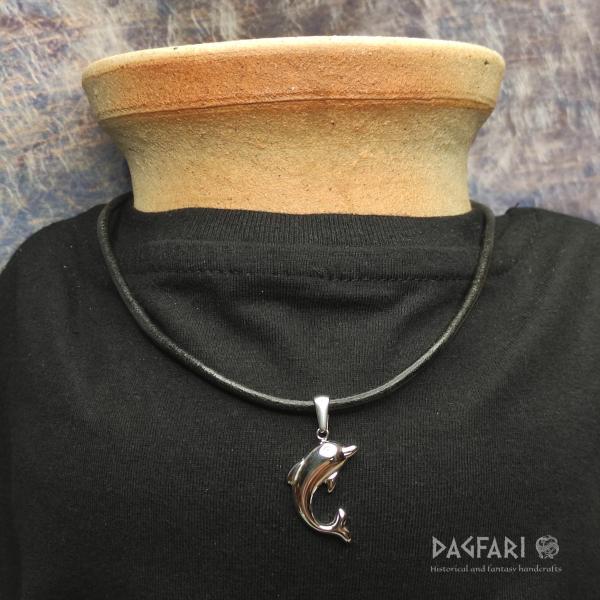 DELFÍN - přívěsek pro chytré hlavy