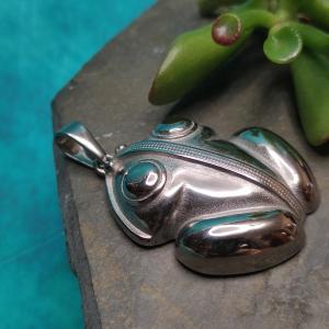 ŽÁBA INKŮ Z PERU - oslavuje hojnost a ženskost