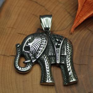 Krásný ocelový SLON, talisman pro štěstí