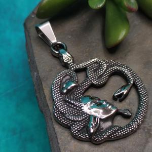 Přívěsek GORGONA MEDÚSA - pozor na ten šibalský pohled!