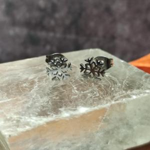 Pecky SNĚHOVÁ VLOČKA - jednoduché zimní náušnice pro radost 2