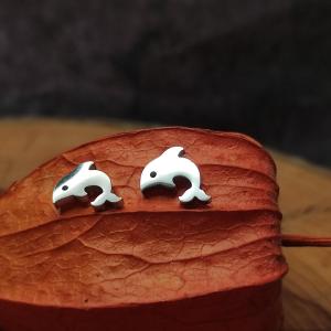 Pecky DELFÍNEK - jednoduché nerezové náušnice pro radost