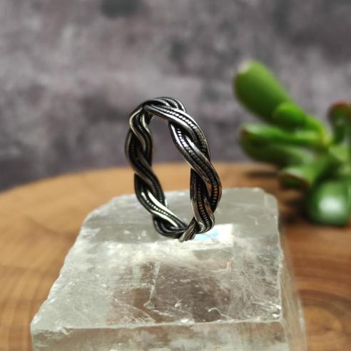 Ring KNITTED LOVE - fine black ring