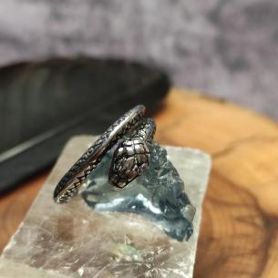 Ring JORMUNGANDR - schmale, stahlummantelte Schlange 2