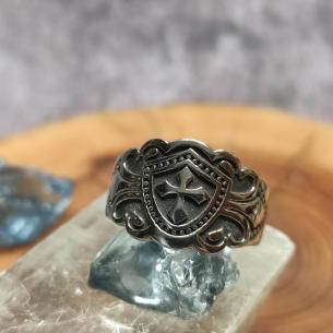 Ring Knight's COAT OF ARMS - decorated ring with cross