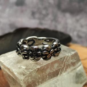 Ring SKULLS - for pirates and rulers over death 2