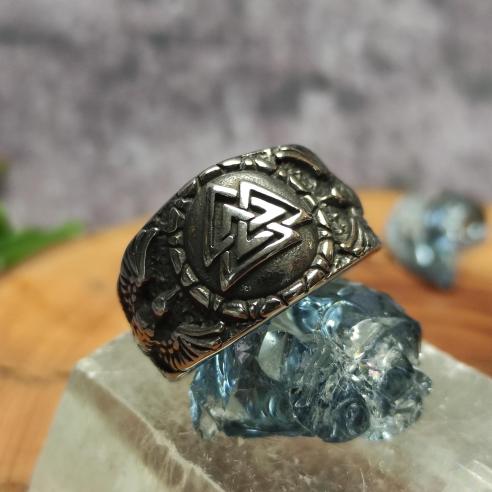 WALKNUT - Ring mit Symbolen des nordischen Gottes Odin mit Raben