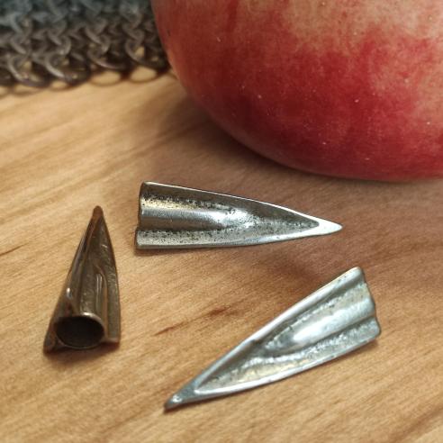 URALIC Triple-edged cast brass arrowhead - replica arrow, historical archery