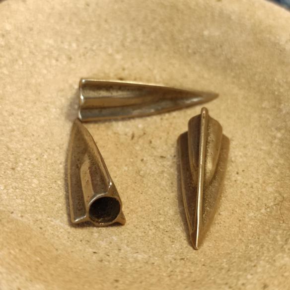 URALIC Three-pointed socketed trilobate arrowhead - replica