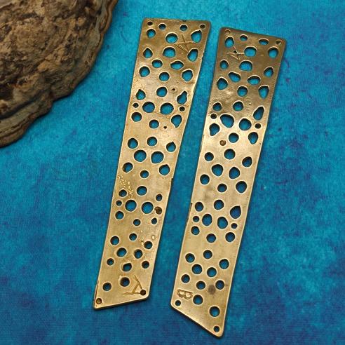 VIKING Replika prolamované kování z Birky, na pouzdro nože, seax