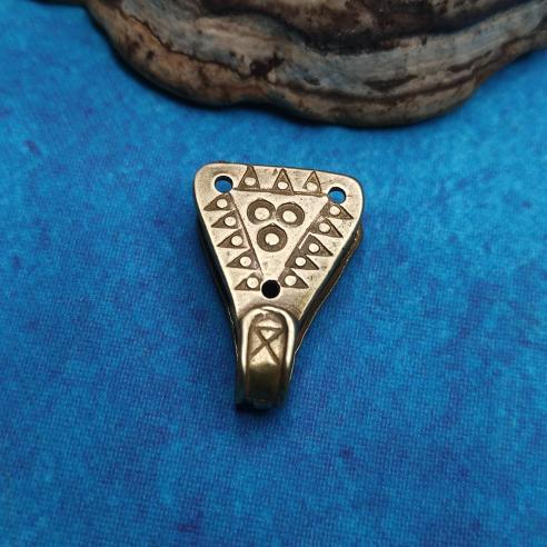 COMPONENT Extra decorated triangular Viking curtain for belt