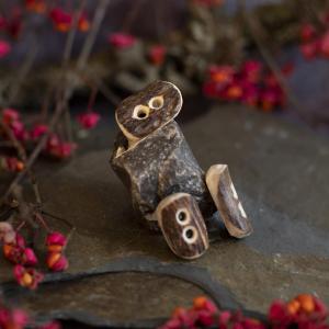 CERVUS - Oválný knoflík z jeleního parohu, ruční práce