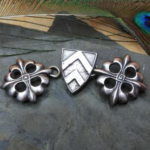 CREST Medieval silver plated buckle with a rose - replica of a cloak fastening 2