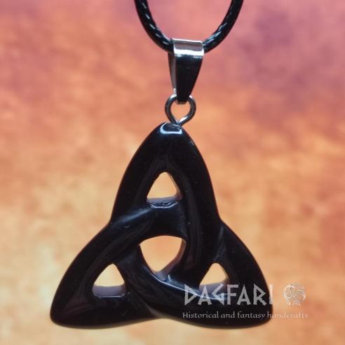 CELTIC Triquetra černý OBSIDIÁN - keltský symbol nekonečna a obnovy