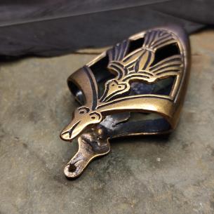 REPLIKA Nákončí pochvy meče s havranem - Kyjevská Rus, Gnezdovo 2