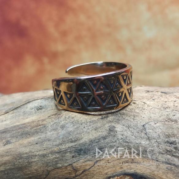 VIKING - bronze universal classic - replica of ring decorated with triangular stamping