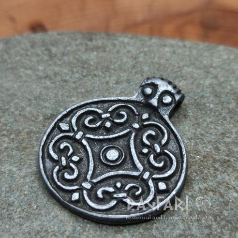 VIKING Pendant with braid Gotland - with patina