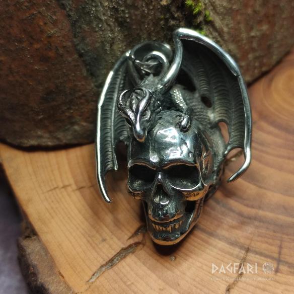 Magic DRAGON Pendant Hugging Skull - big wings and beautiful details