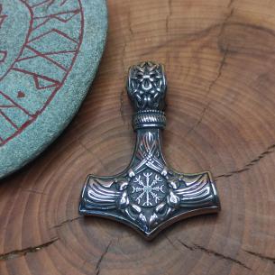 Thor's hammer with ravens and Icelandic rune Aegishjalmur and compass Vegvísir