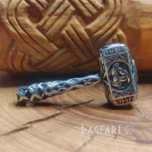 HORNS OF ODIN - Thor's hammer with long axe and triskele