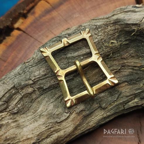 PERCHTA 13. - 18. století, Přezka na opasek i na boty, vrcholný středověk