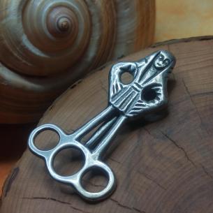 Servant of Three Masters - belt mount, belt hanger - silver plated 11th - 15th century 2