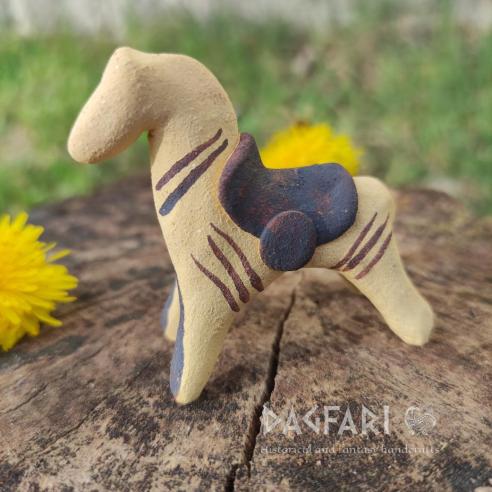 Statuette REPLIC - Horse CZECH REPUBLIC - Medieval clay figurine - Horse from Cerníkovice, 14th century