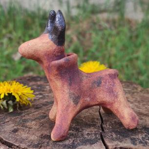 Soška REPLIKA - Býk KYPR - Starověké keramické zvířátko - figurka býčka z období 600 - 480 př. Kr.