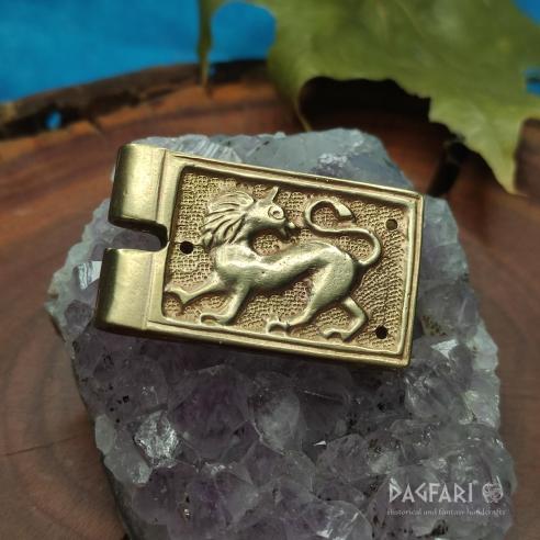 LEV Replika - ozdobný plíšek, prodloužení přezky, zdobený plech na opasek - Vrcholný středověk