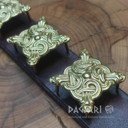 VIKING SNAKE - Replika ozdobných kování na opasek raný středověk dekorativní plíšky s dříky na řemen, HADÍ UZEL