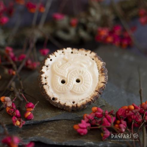 Antler button Jelling snake, deep carving