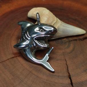 Pendant SHARKNADO - shark killer stainless steel