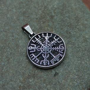 Decent amulet black VEGVISIR - Viking compass and ING rune