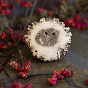 Antler buttons Circle, red 2