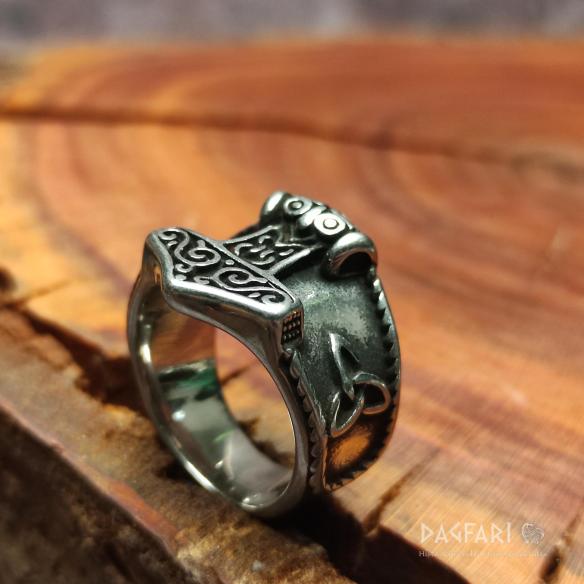 Großer Ring Thors Hammer und Triquetra - Stahljuwel