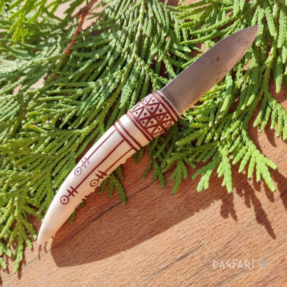 KNIVES - only random samples from the gallery - CUSTOM MANUFACTURING BY AGREEMENT