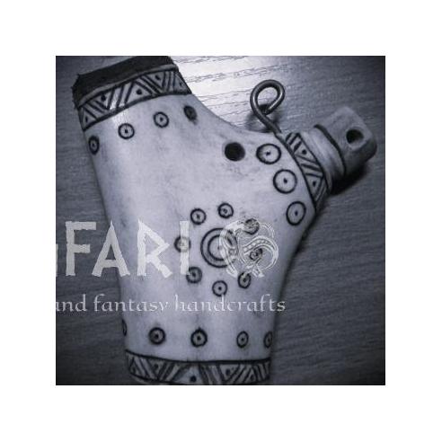 ANY MOTIF OF YOUR CHOICE Medieval salt shaker - replica of a deer antler salt container