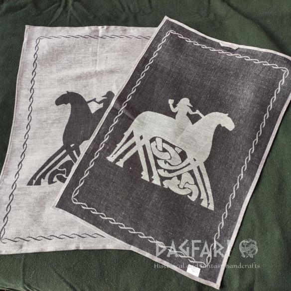 UTĚRKA ODIN A SLEIPNIR oboustranný tkaný motiv - více barev