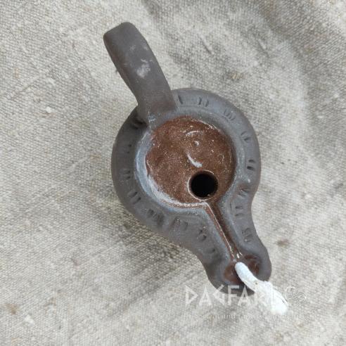 VULCANUS Handmade ceramic “Roman” oil lamp (with face)