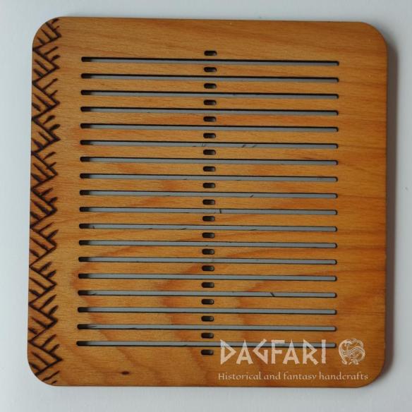 WEBKAMM Historisches Handwerk, ORIGINAL VERZIERTER HOLZ-WEBKAMM, 19 Löcher