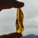 Genuine Baltic amber–nuggets without a hole, perfect for carving