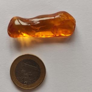 Genuine Baltic amber–nuggets without a hole, perfect for carving 2