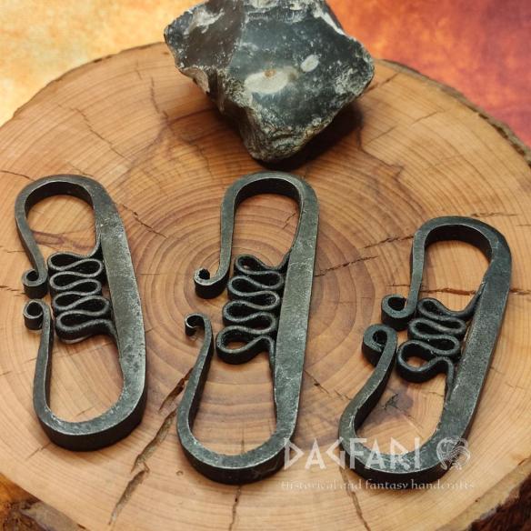 Fire striker - Replica of HAITHABU, RIBE, BIRKA fire strikers with wave pattern, perfect blacksmith work