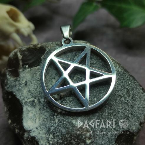 Anhänger PENTAGRAM – kleines, dezentes Amulett aus Stahl