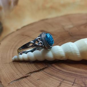 Tenký ocelový prsten - SECESNÍ SRDCE s modrým kabošonem 2