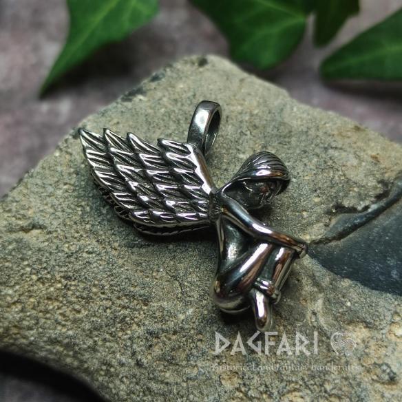 Anhänger Trauriger ENGEL – ein Talisman aus Stahl zu deinem Schutz